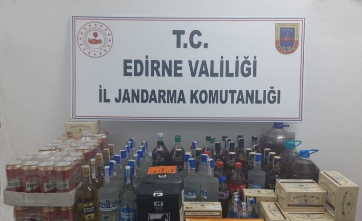 Edirne’de kaçak alkol ve sigara operasyonu