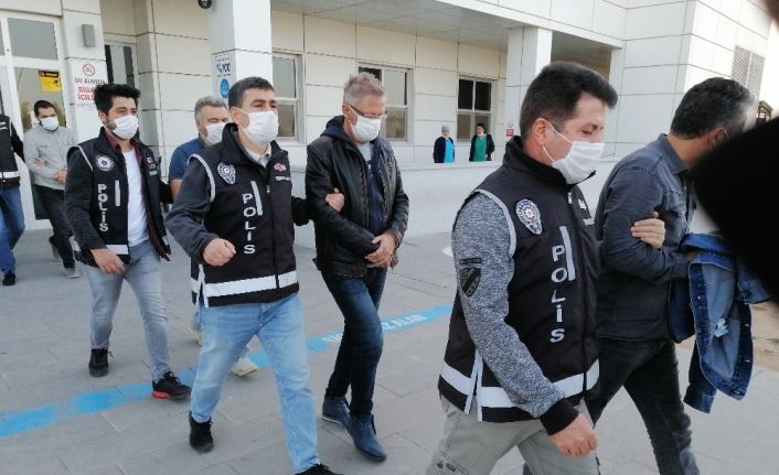 FETÖ’nün ‘emniyet mahrem’ yapılanması operasyonunda 17 şüpheli adliyede