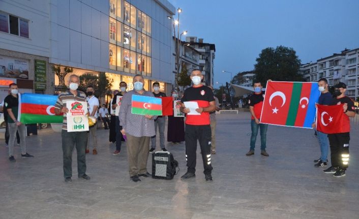 İHH’dan Azerbaycan’a destek