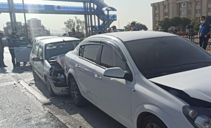 Kırıkkale’de zincirleme trafik kazası: 2 yaralı