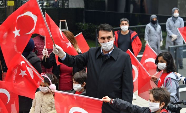 Osmangazi’de Cumhuriyetin 97. yılı için 97 bin Türk Bayrağı