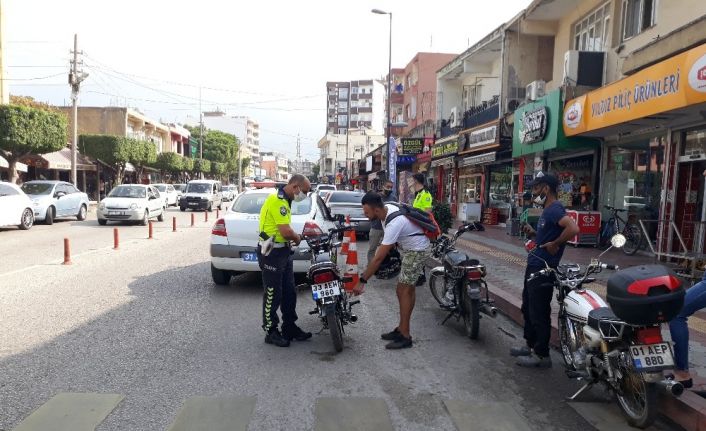 Payas’ta korona denetimi ve motosiklet uygulaması