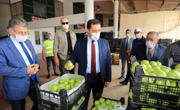 Vali Masatlı, hal esnafı ile bir araya geldi