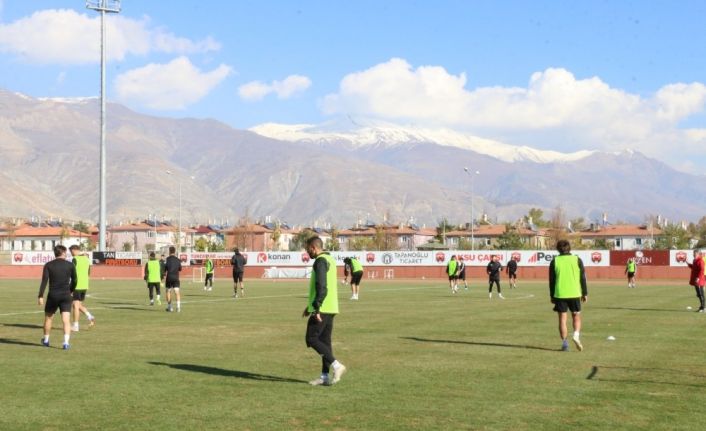 24Erzincansporda 5 futbolcunun Covid-19 testleri pozitif çıktı