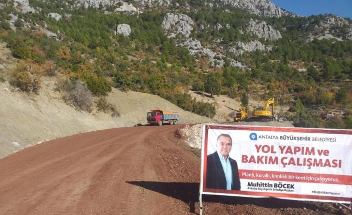 Akseki’de heyelan olan yola istinat duvarı