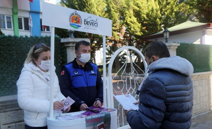 Atakum Belediyesi’nin ekipleri şiddetle mücadele için sahada