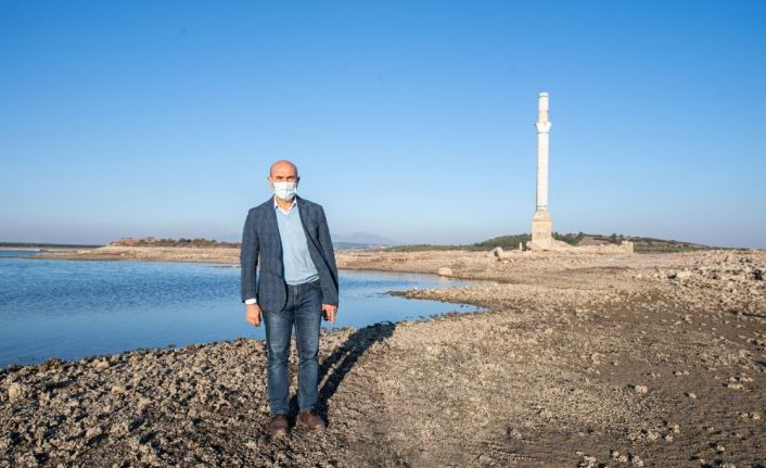 Başkan Soyer kuraklık nedeniyle su seviyesi düşen Tahtalı’dan seslendi