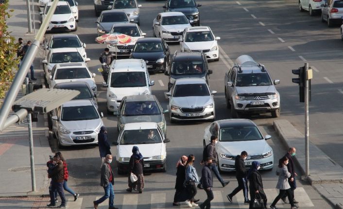 Batman’da droneli trafik denetimi