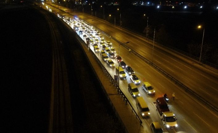 Bursa’da sokağa çıkma kısıtlaması drone ile havadan görüntülendi