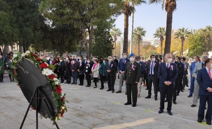 Denizli’de 24 Kasım Öğretmenler Günü törenle kutlandı