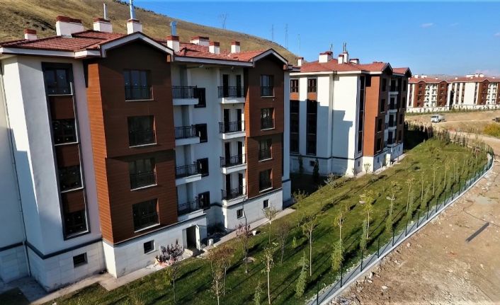 Elazığ’da 2 bin 500’den fazla konut teslim aşamasına geldi