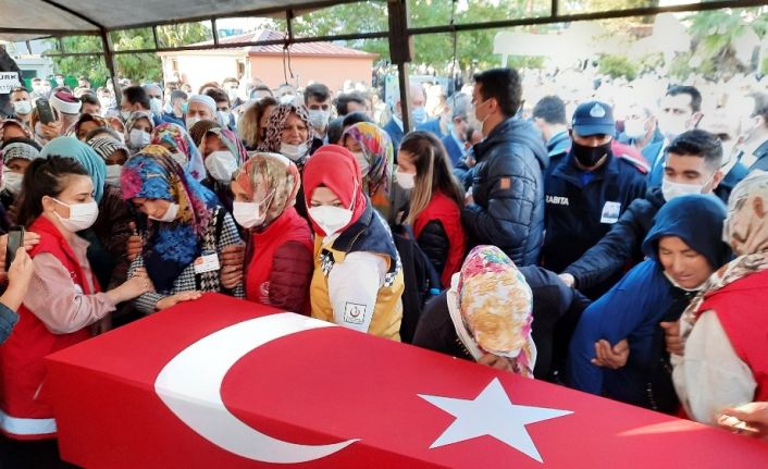 Hakkari şehidi Osmaniye’de son yolculuğuna uğurlandı