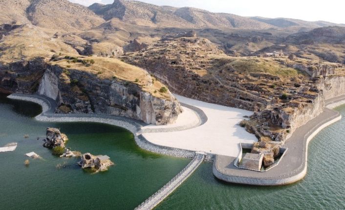 Hasankeyf’te tarih turizminin canlanması için çalışma başlatıldı