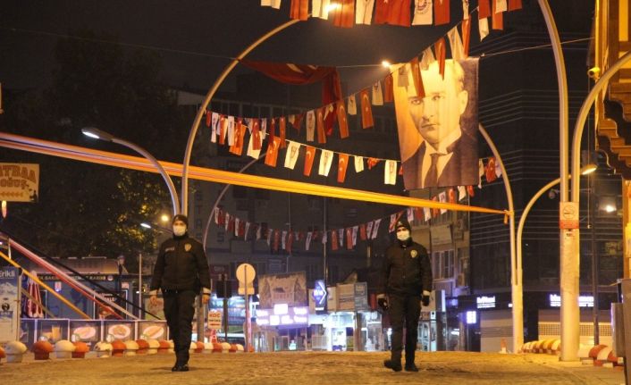 Karaman’da sokaklar boş kaldı