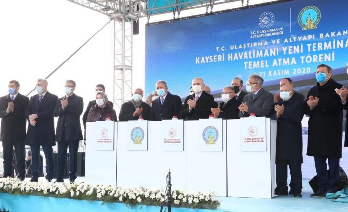 Kayseri Havaalanı Yeni Terminal Binası’nın temeli atıldı