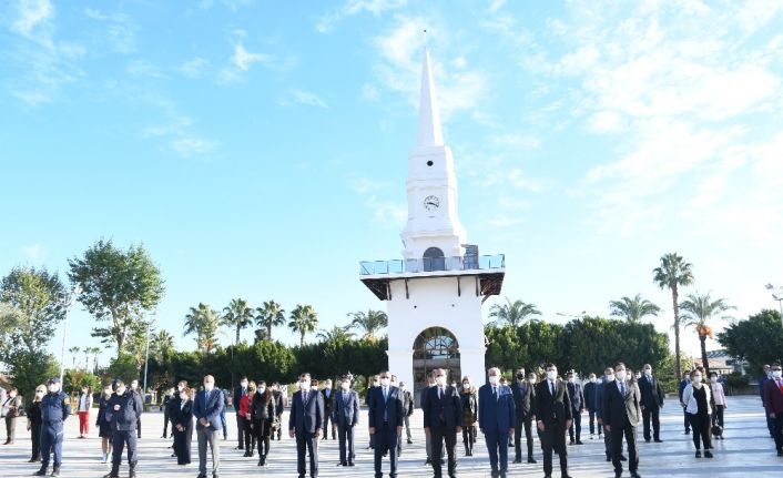 Kemer’de Öğretmenler Günü töreni