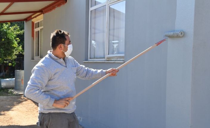 Konyaaltı’nda ibadet yerlerine bakım