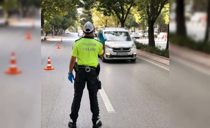 Konya’da 2 bin 235 sürücüye çeşitli ihlallerden ceza