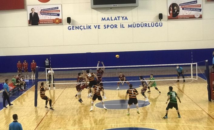 Malatya Büyükşehir Belediyespor zirve takibini sürdürdü