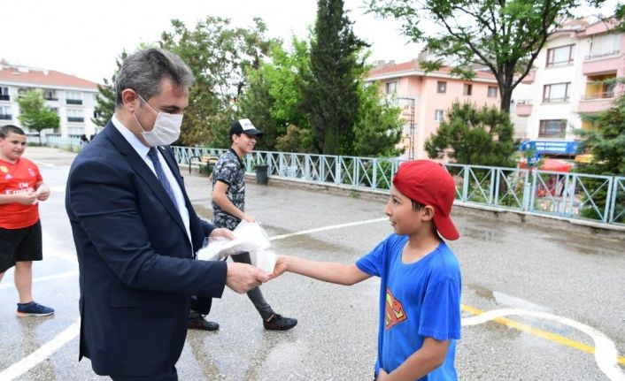 Mamak Belediye Başkanı Köse’den maske denetimi