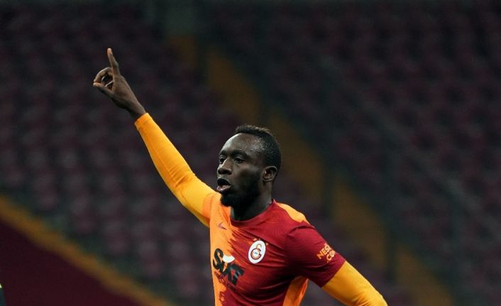 Mbaye Diagne ligdeki ilk golünü attı