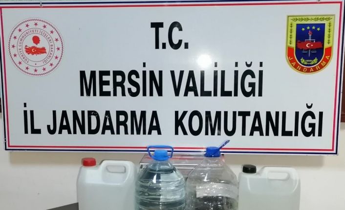 Mersin’de 13 litre sahte içki ele geçirildi