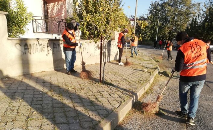 Nazilli’deki Mobil Temizlik Ekibi çalışmalara başladı