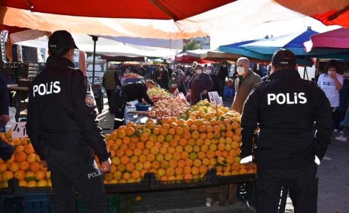 Nevşehir’de maske takmayan 36 kişiye ceza yazıldı