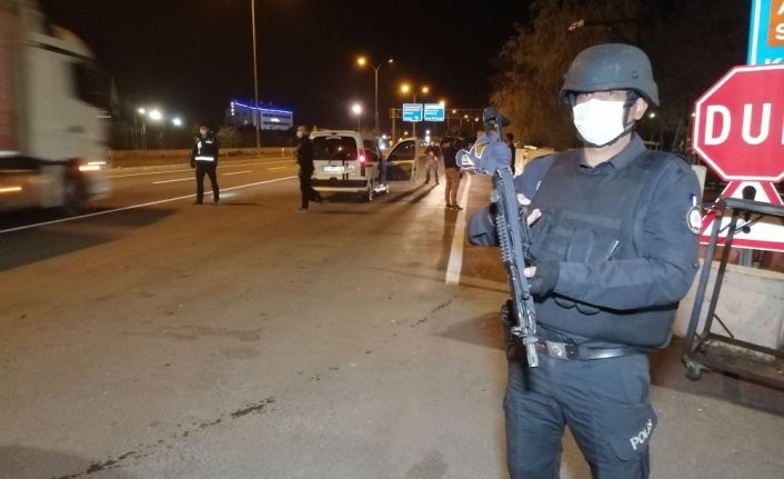 Polis uzun namlulu silahlarla kuş uçurtmuyor