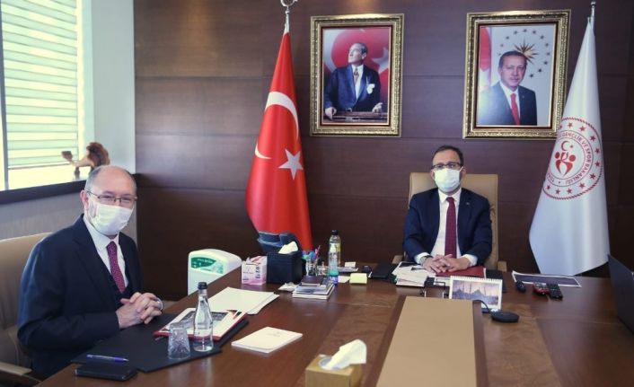 Rektör Erdal, Gençlik ve Spor Bakanını ziyaret etti