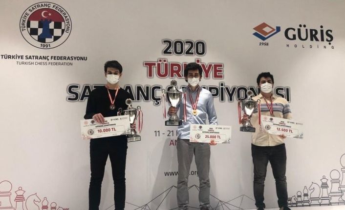 Şampiyonların şampiyonasında kürsüye Yaşar Üniversitesi damgası