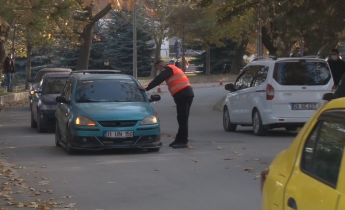 Sınav öncesinde korna gürültüsü tepki çekti