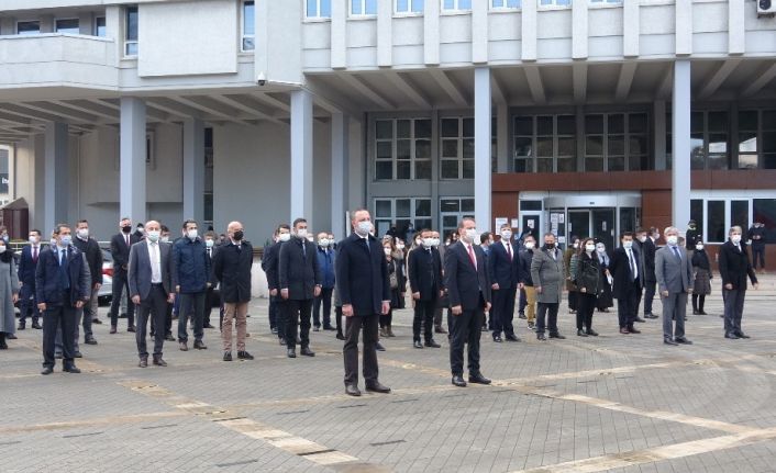 Zonguldak’ta Öğretmenler Günü kutlandı