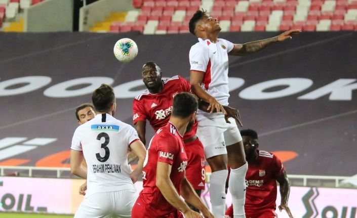 Sivasspor ile Gençlerbirliği 27. randevuda