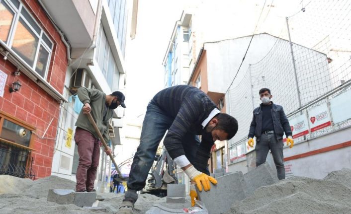 Tekirdağ’ın sokak yolları yenileniyor