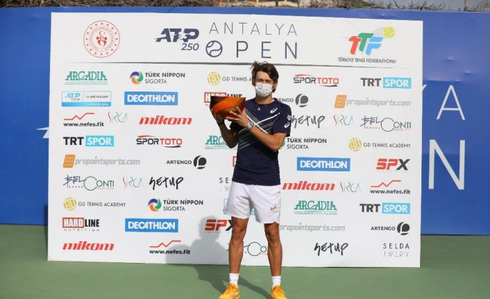 Antalya Open’da Şampiyon Alex De Minaur