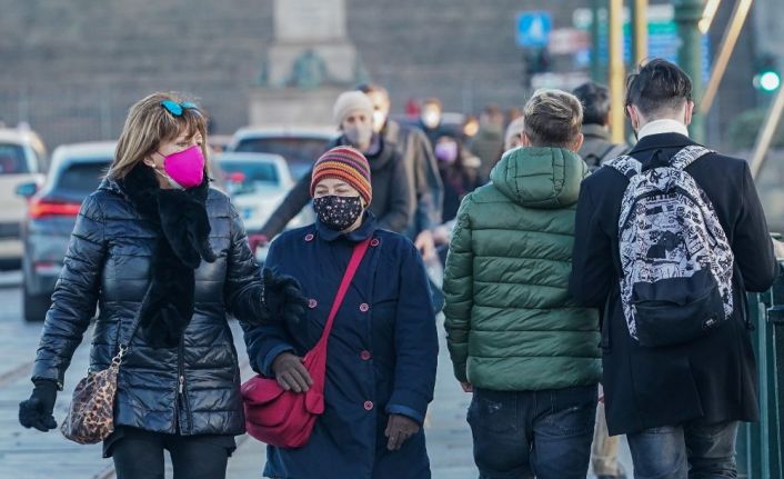 İtalya’da son 24 saatte koronadan 522 ölüm