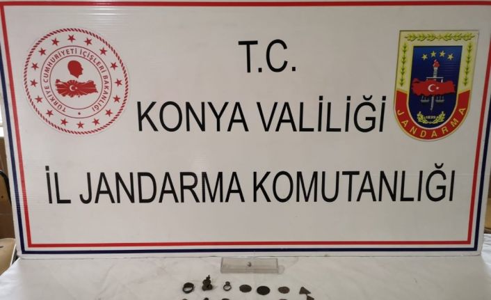 Konya’da jandarmadan tarihi eser operasyonu