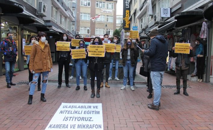 OMÜ’lü öğrencilerden ’kamera’ eylemi