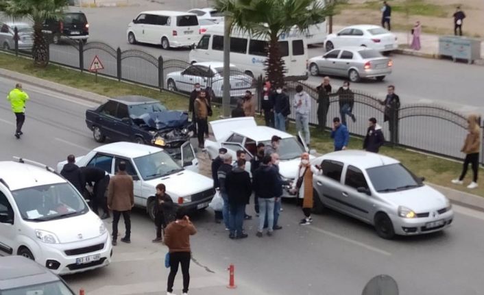 Şanlıurfa’da zincirleme kaza: 5 yaralı