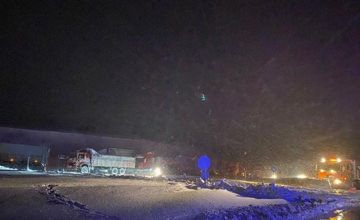 Balıkesir-Susurluk karayolu ağır tonajlı araçların geçişine kapatıldı