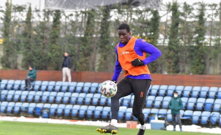 Başakşehir’de Antalyaspor maçının hazırlıkları başladı