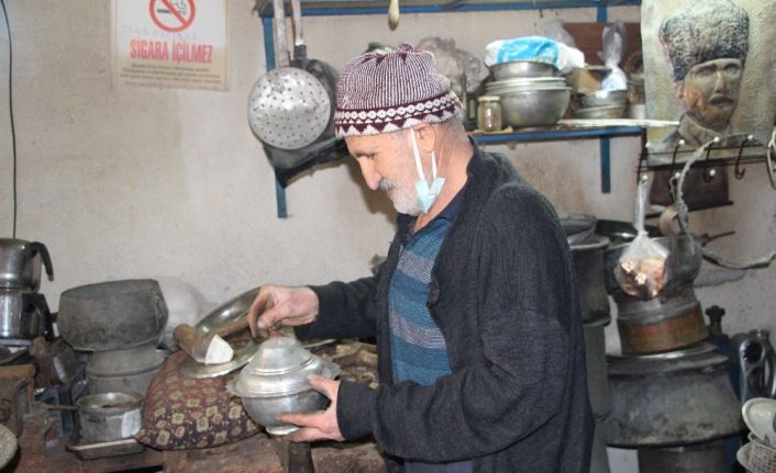 Burdur’un son kalaycıları mesleklerini ayakta tutmaya çalışıyor