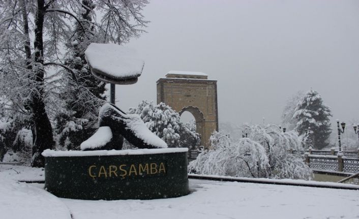 Çarşamba’dan kar manzaraları