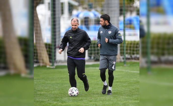 Cüneyt Köz: “Bursaspor camiasından özür dilerim”