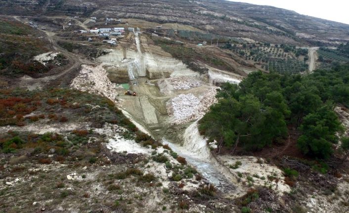 Hem Manisalı çiftçi kazanacak hem de Türkiye