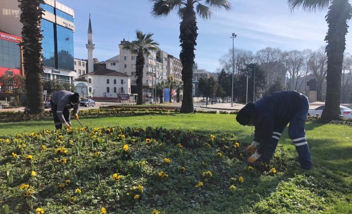 Kar yağışından kaynaklı arızalar onarılıyor