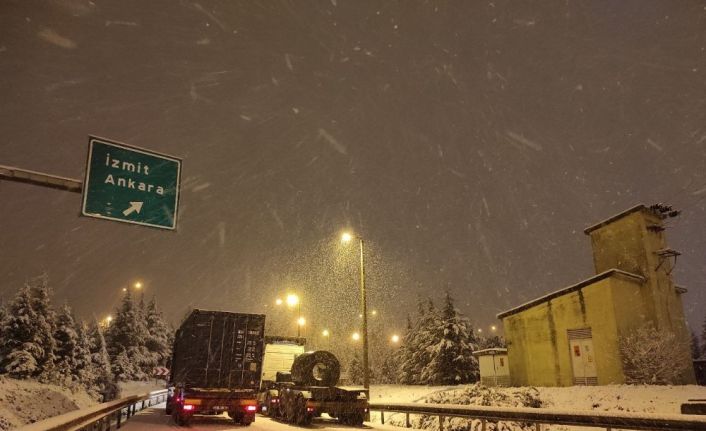 Kocaeli’de yoğun kar yağışı