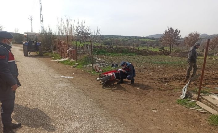 Kontrolden çıkan motosiklet devrildi: 1 ağır yaralı