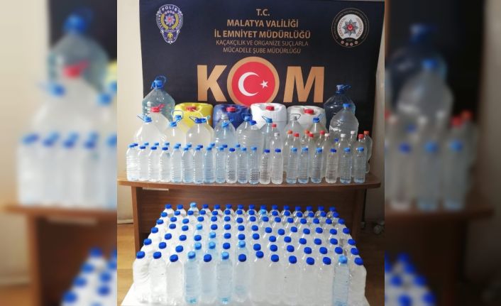 Malatya’da 318 litre sahte içki ele geçirildi